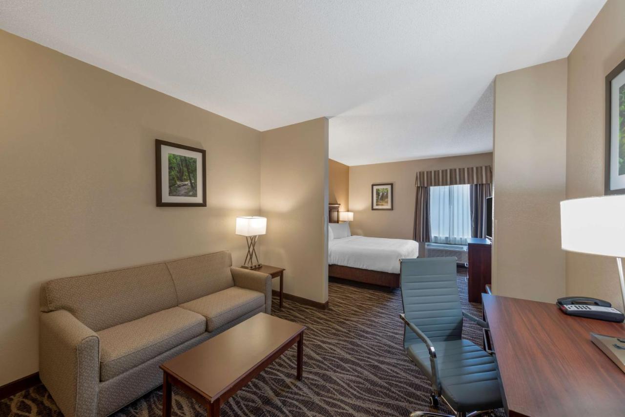 Best Western Plus Russellville Hotel & Suites Екстериор снимка