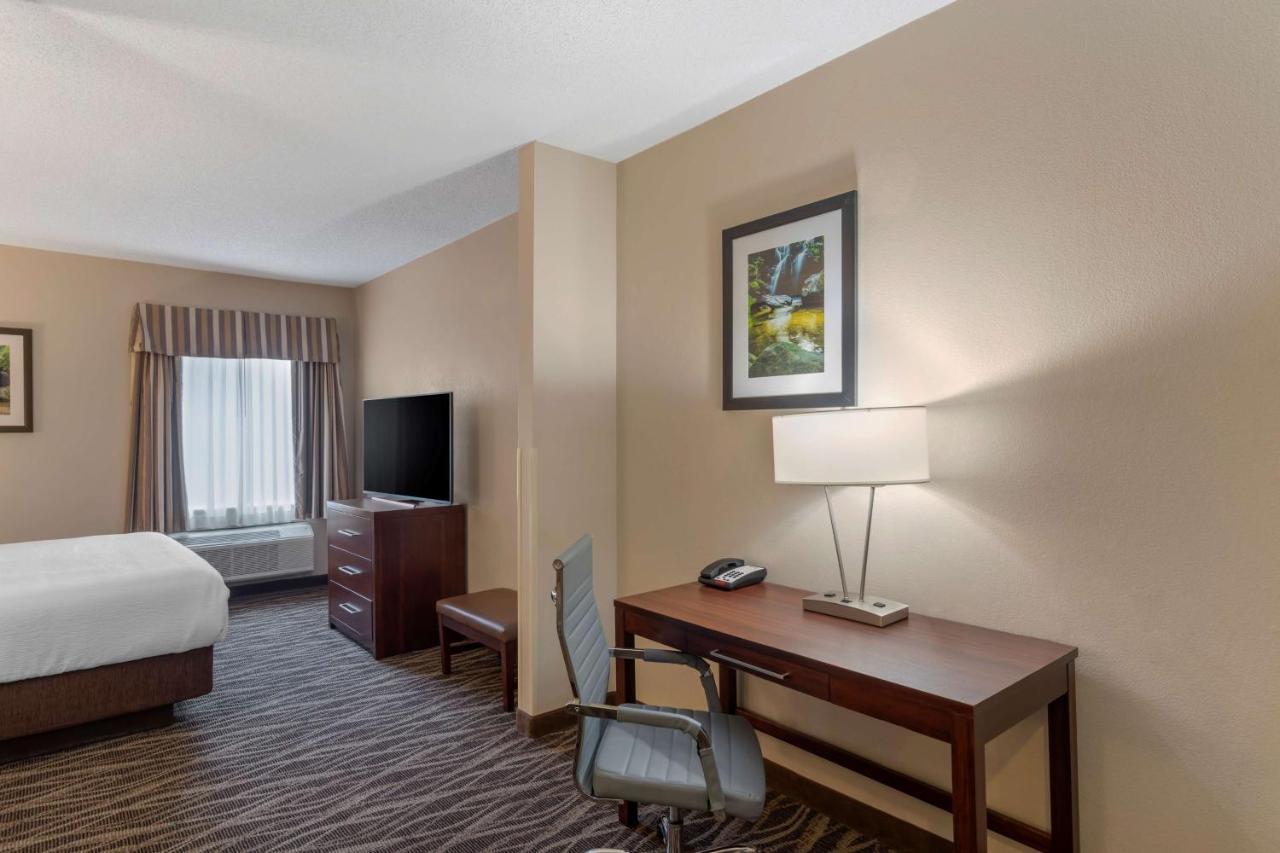 Best Western Plus Russellville Hotel & Suites Екстериор снимка