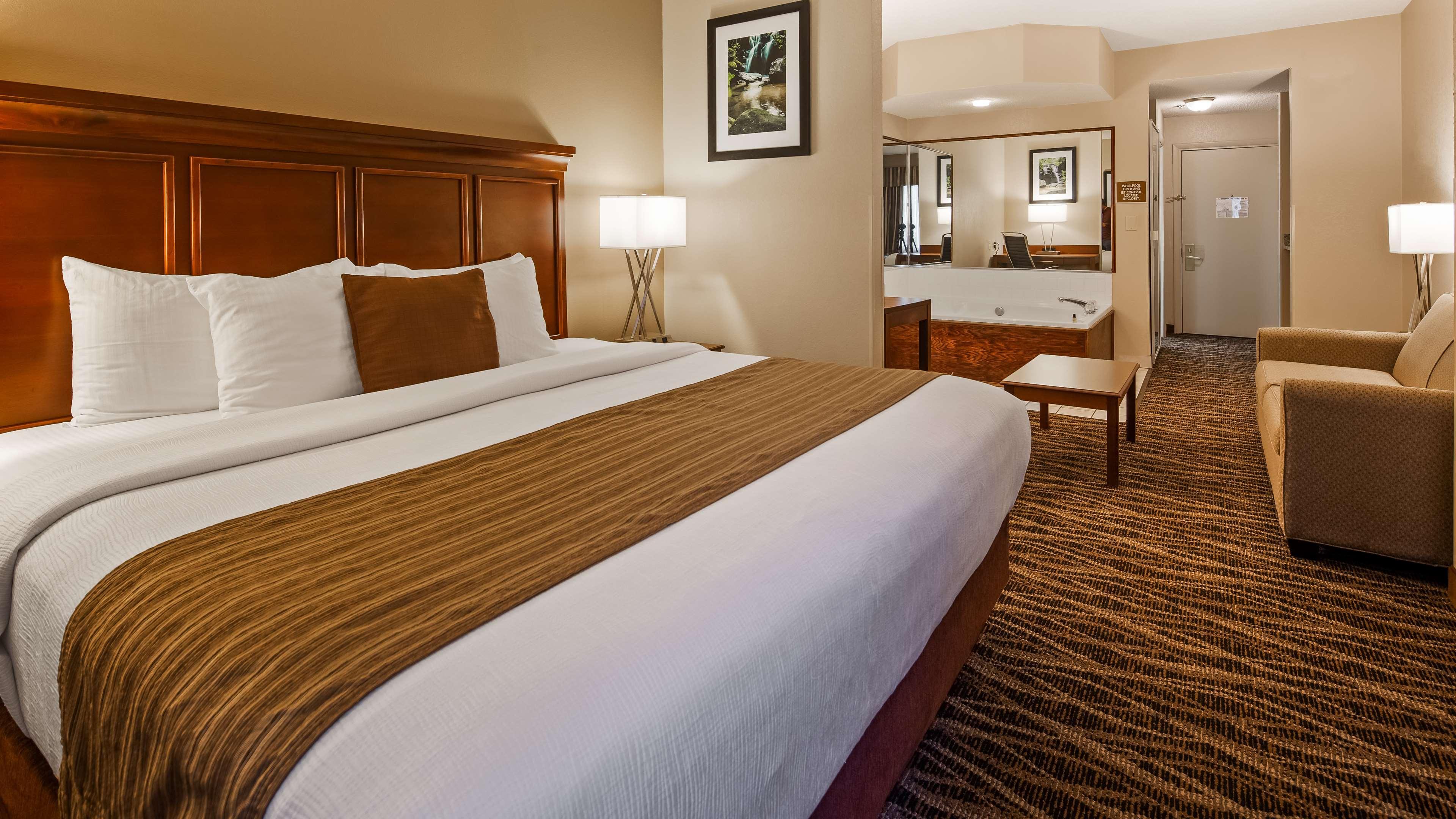 Best Western Plus Russellville Hotel & Suites Екстериор снимка