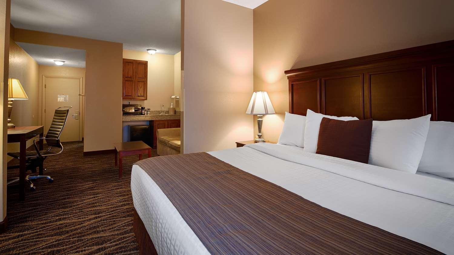 Best Western Plus Russellville Hotel & Suites Екстериор снимка