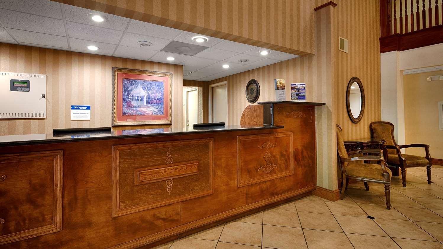 Best Western Plus Russellville Hotel & Suites Екстериор снимка