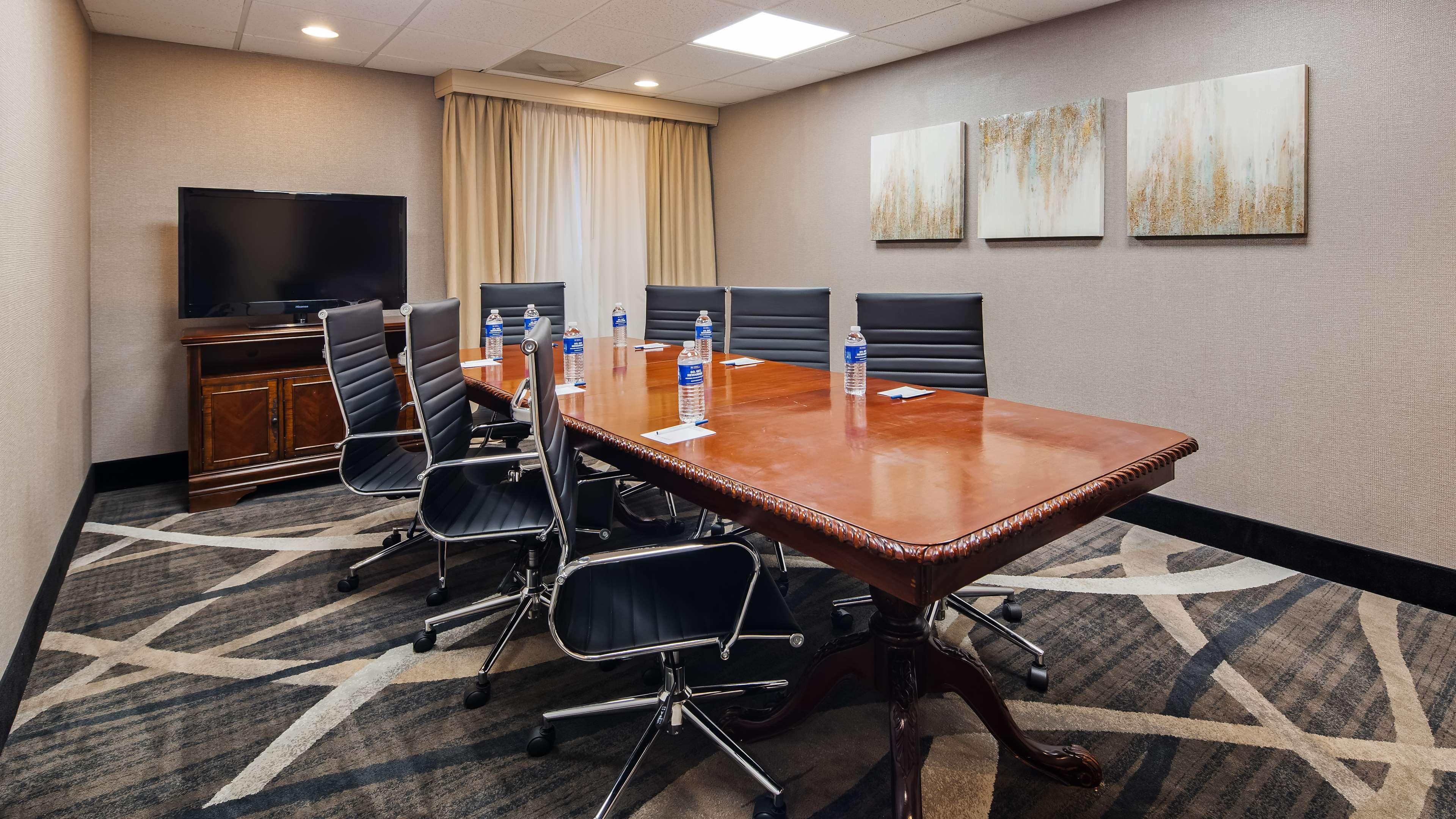 Best Western Plus Russellville Hotel & Suites Екстериор снимка