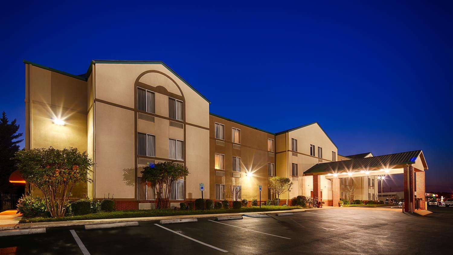 Best Western Plus Russellville Hotel & Suites Екстериор снимка