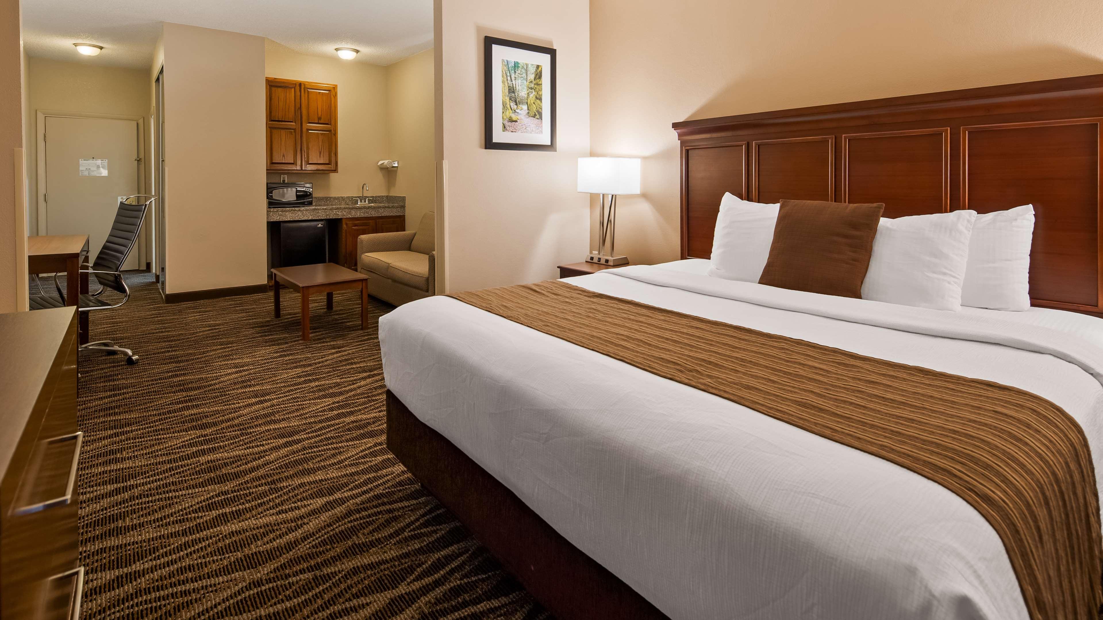 Best Western Plus Russellville Hotel & Suites Екстериор снимка